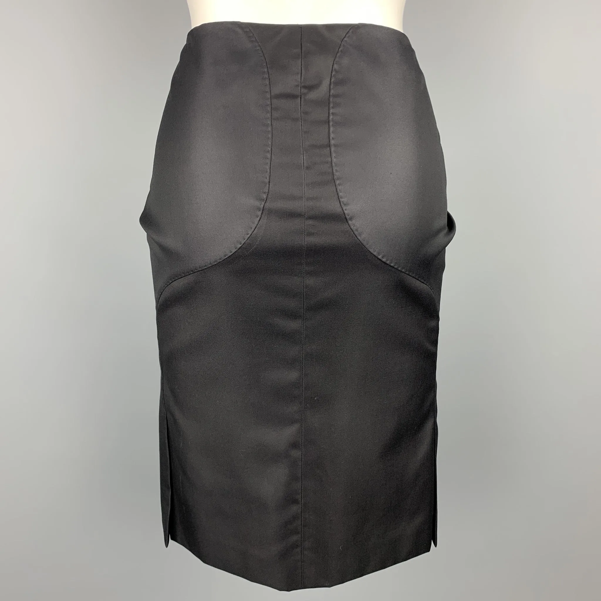 ALEXANDER MCQUEEN Size 6 Black Wool Blend Pencil Skirt
