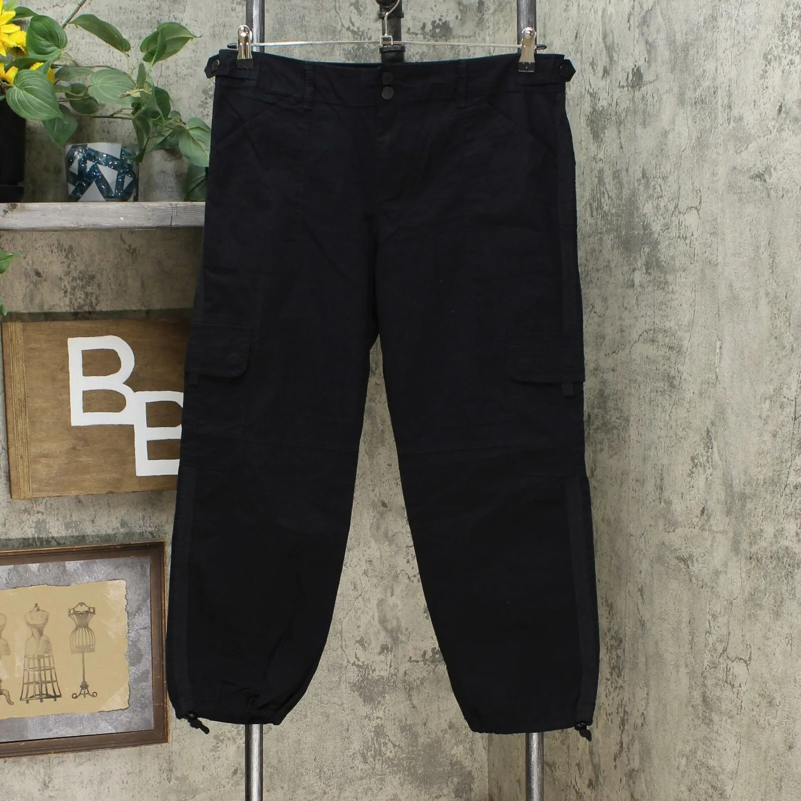 Blossom & Clover Women's Cargo Ankle Capri Pants Black 14
