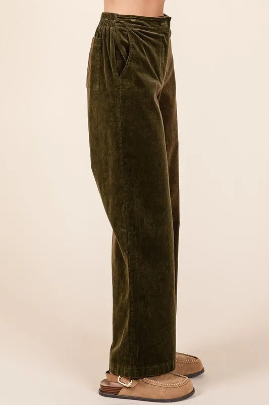 Corduroy Pants in Dark Olive