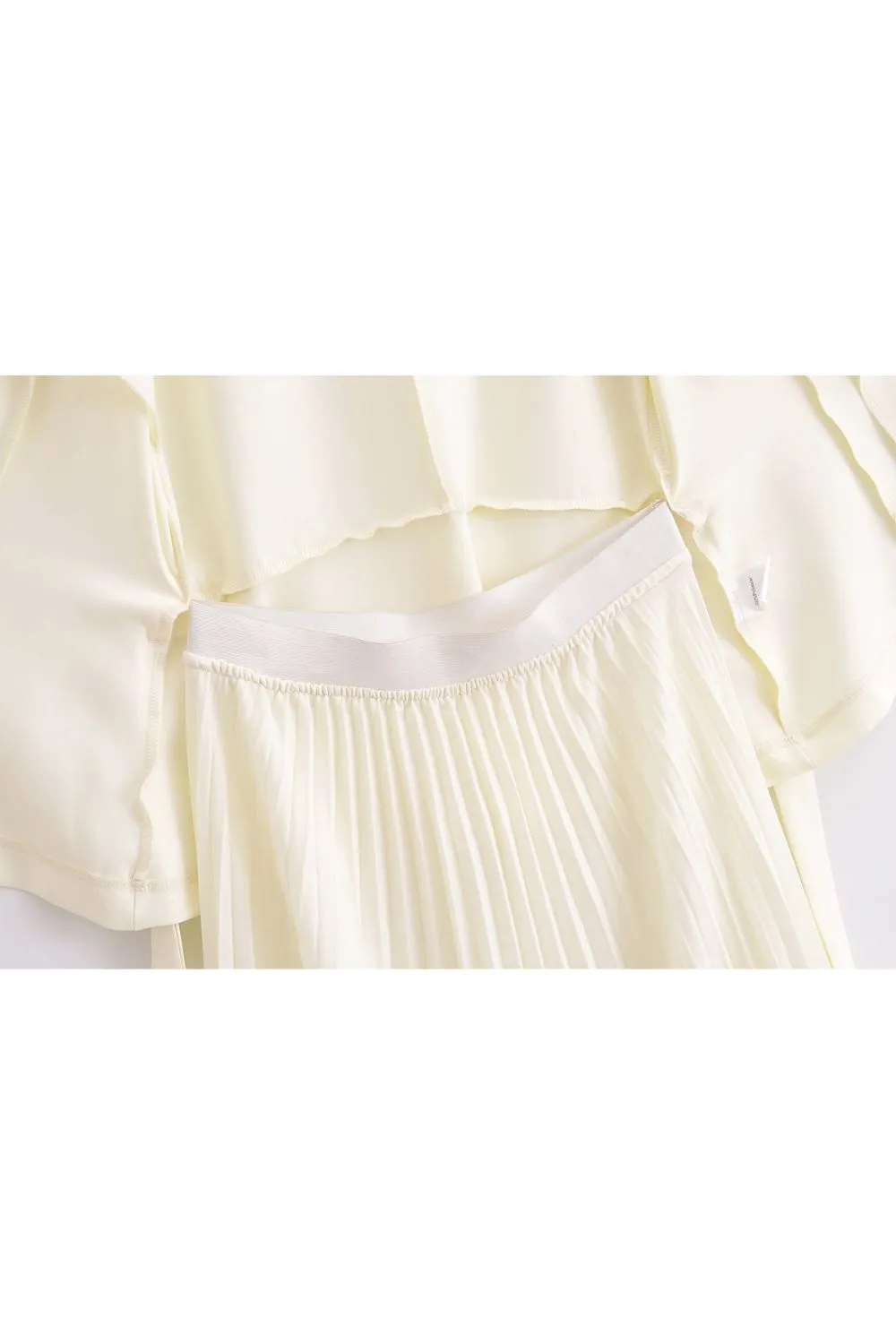 ’Naomi ‘ Sleeveless Pleated Dress (3 Color)