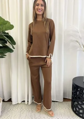 Trellis Long Sleeve Knit Lounge Top in Chocolate