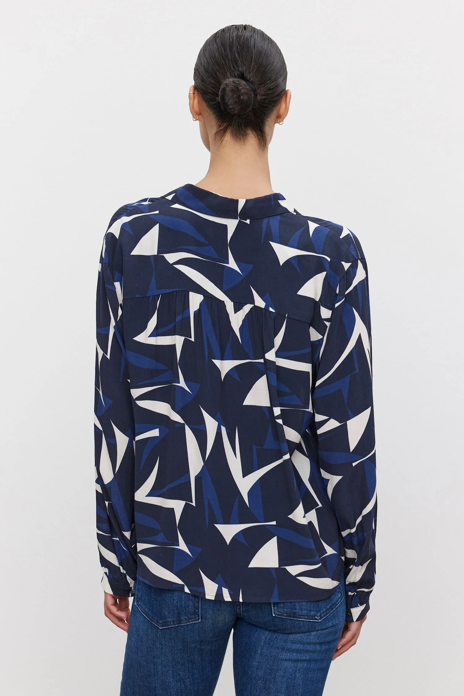 Velvet By Graham & Spencer Carah Top - Navy/Ecru