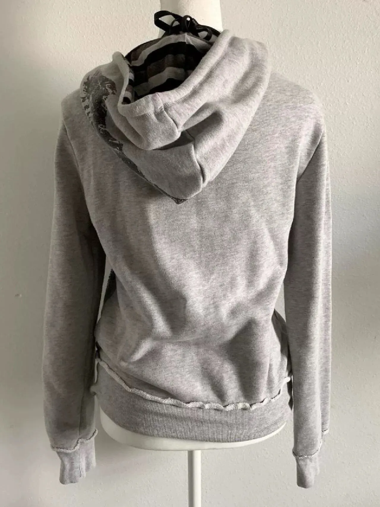 Wenkouban-Winter 2024 New American Retro Design 1980s fashion y2k outfits Archangel Sleeved Hoodie