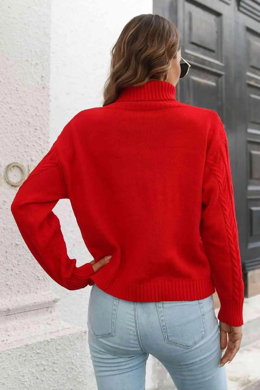 Winter Staple Crew Neck Knit Turtleneck Sweater