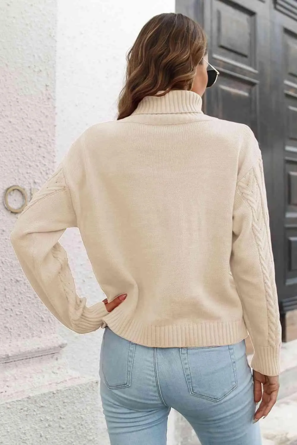 Winter Staple Crew Neck Knit Turtleneck Sweater