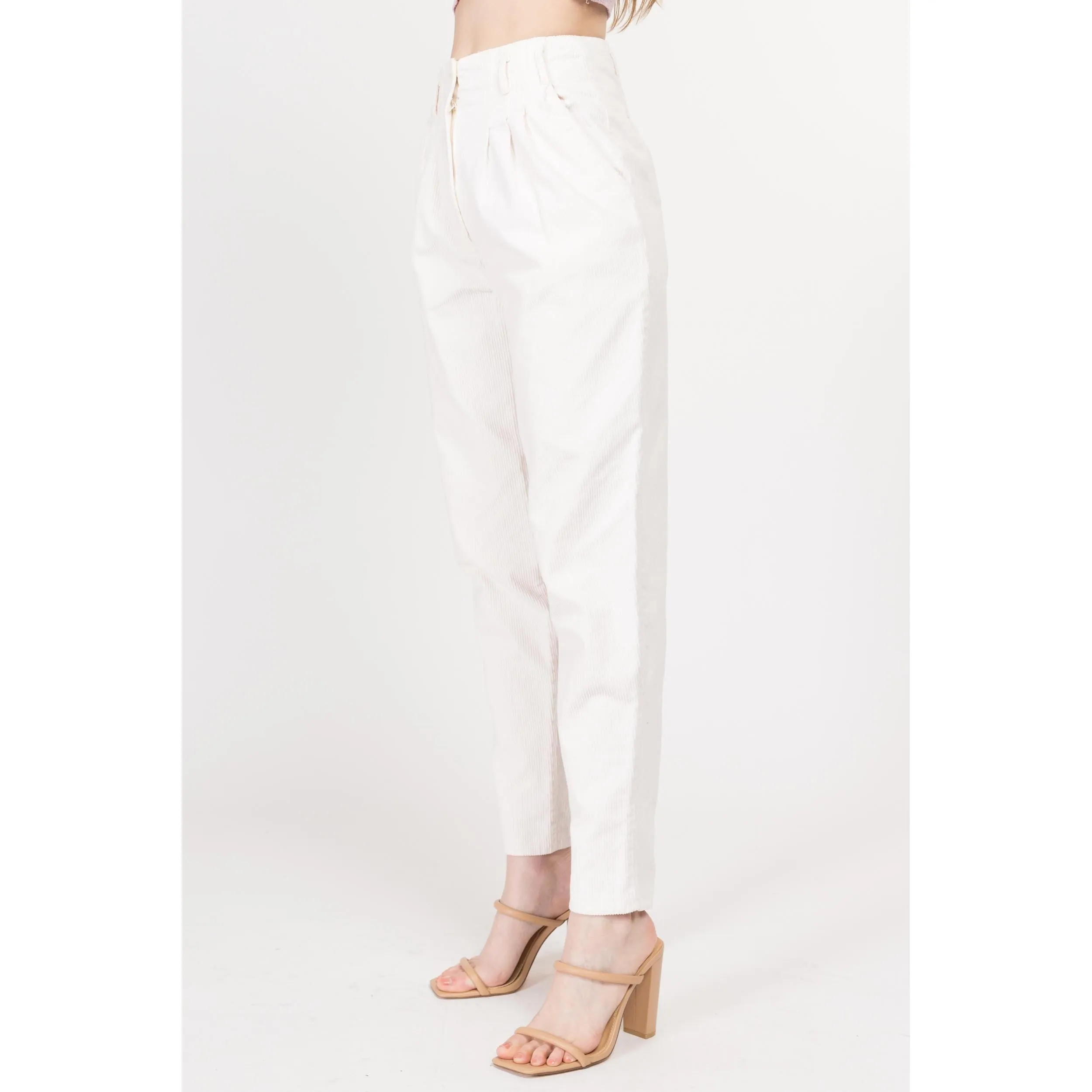 XS 80s White Corduroy High Waisted Pants 24"